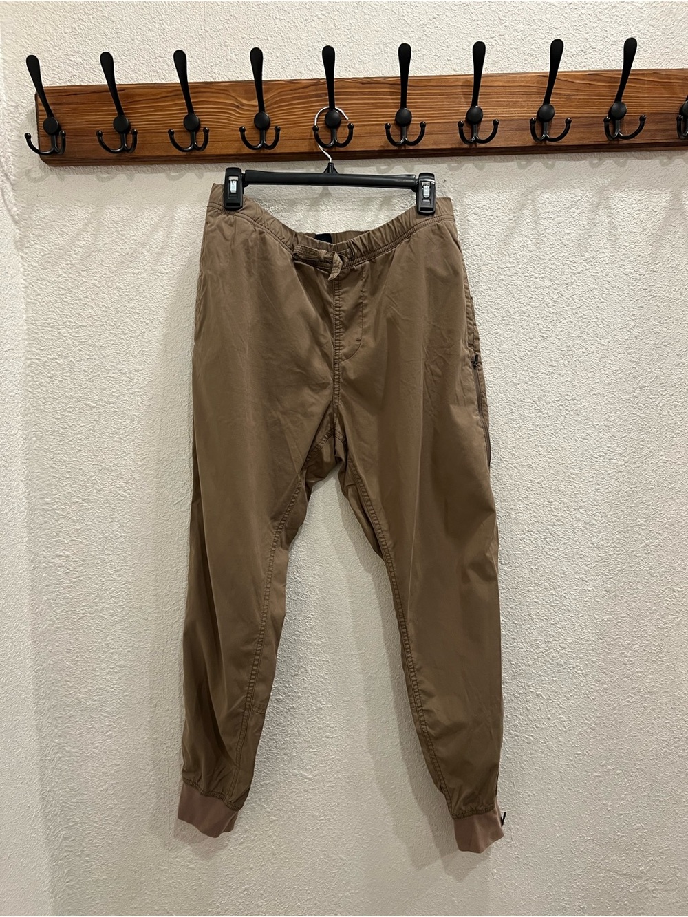 Prana Men's Brown Elastic Waist Jogger Pants